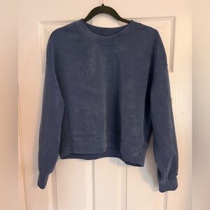 Lululemon softstreme perfectly oversized cropped crew size 8